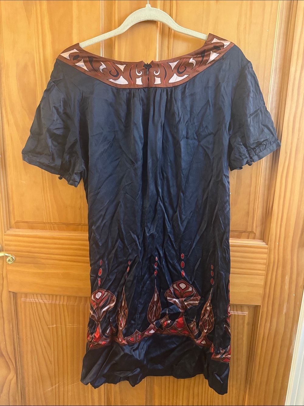 Banana Republic 100% Silk Black Mini Dress with Brown and Red Trim - Picture 3 of 4